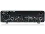 Behringer UMC22 frente